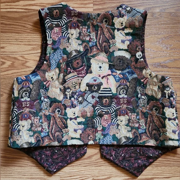 Vintage Teddy Bear Tapestry Vest - Picture 4 of 7